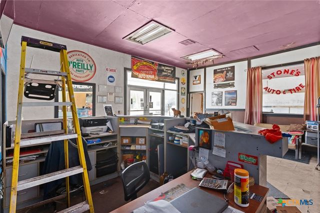 212 E Main Street, Gatesville, TX 76528