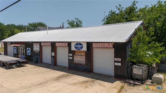 212 E Main Street, Gatesville, TX 76528