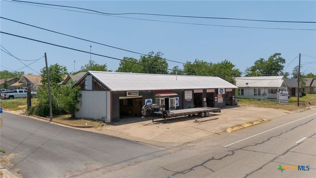 212 E Main Street, Gatesville, TX 76528