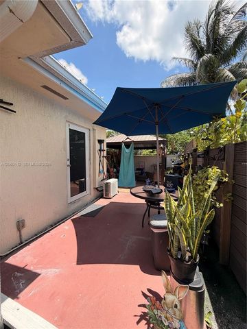 11470 SW 57th Ter, Miami, FL 33173