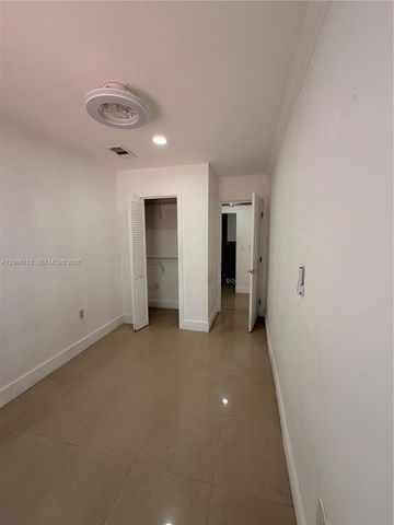 11470 SW 57th Ter, Miami, FL 33173