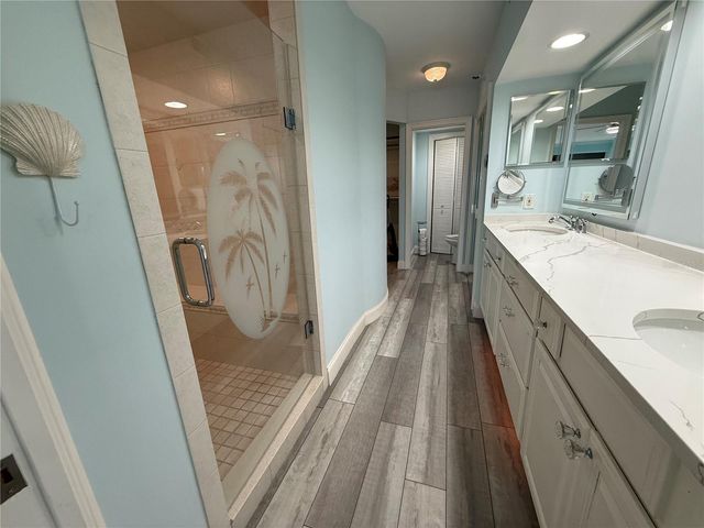 19700 GULF BOULEVARD 202, Indian Shores, FL 33785