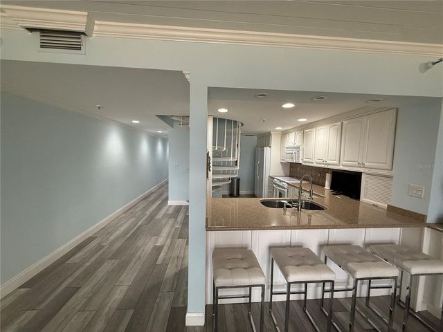 19700 GULF BOULEVARD 202, Indian Shores, FL 33785
