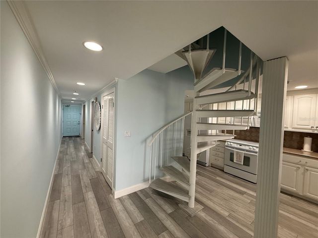19700 GULF BOULEVARD 202, Indian Shores, FL 33785