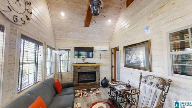 195 COUNTY ROAD 2030, Crane Hill, AL 35053