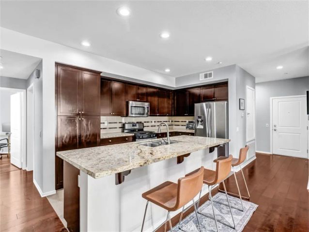 12922 Union 302, Hawthorne, CA 90250