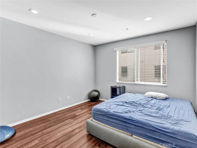 12922 Union 302, Hawthorne, CA 90250