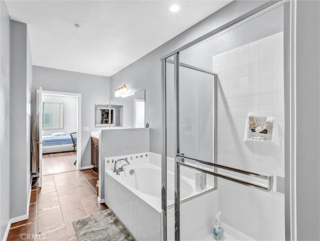 12922 Union 302, Hawthorne, CA 90250