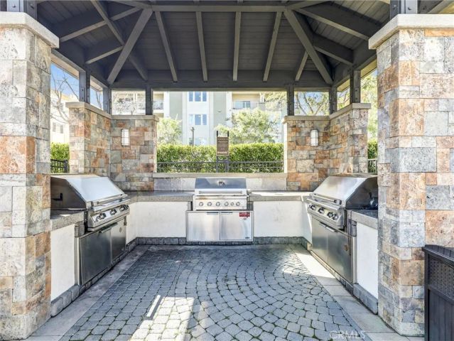 12922 Union 302, Hawthorne, CA 90250