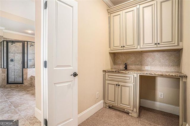 1241 EDGEBROOK Lane, Snellville, GA 30078
