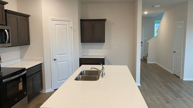 107 Hunters Way, Canton, TX 75103