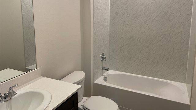 107 Hunters Way, Canton, TX 75103