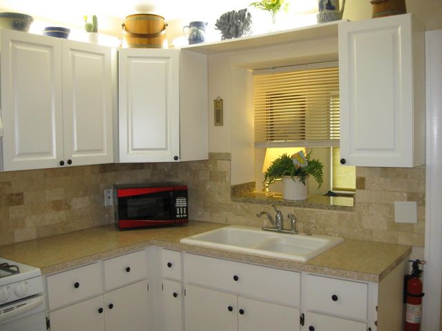 9911 DAHLIA STREET N 38, Pinellas Park, FL 33782
