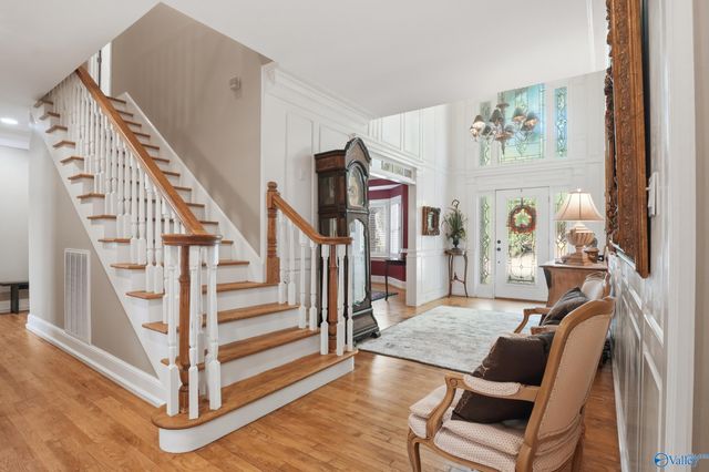 1544 Blackhall Lane SE, Decatur, AL 35601