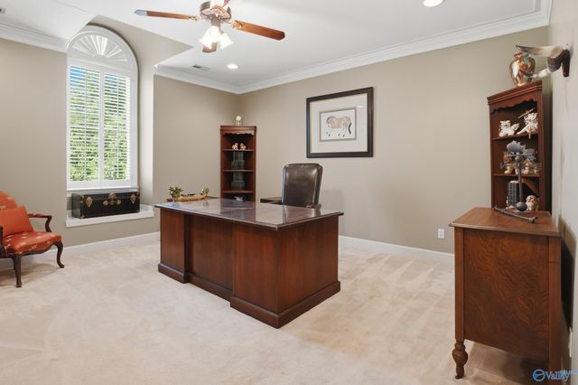 1544 Blackhall Lane SE, Decatur, AL 35601