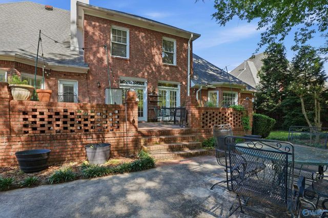 1544 Blackhall Lane SE, Decatur, AL 35601