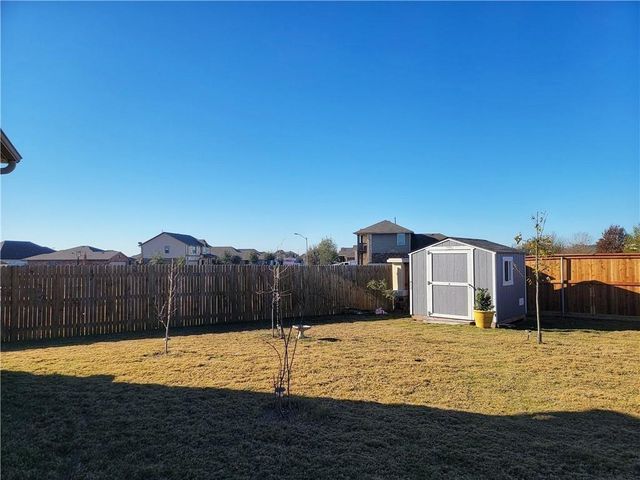 3633 Soft Shore LN, Pflugerville, TX 78660