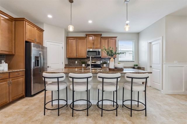 9893 PECAN HICKORY WAY, Orlando, FL 32832
