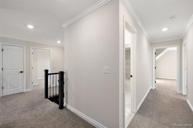 4042 Spring Meadows Drive, Sterling Heights, MI 48314