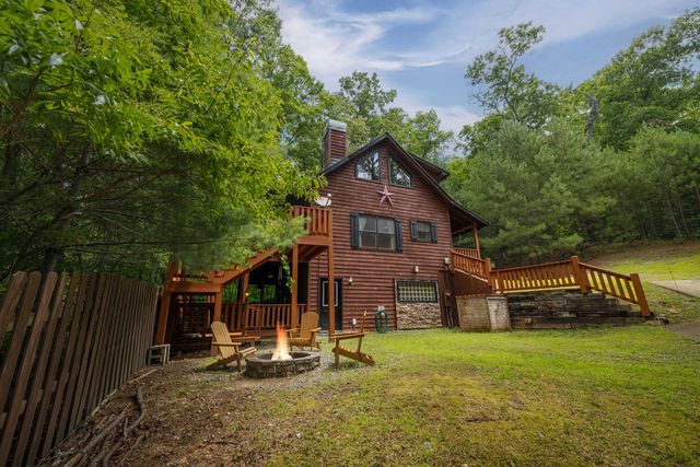 120 Pasha Drive, Ellijay, GA 30540