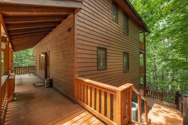 120 Pasha Drive, Ellijay, GA 30540