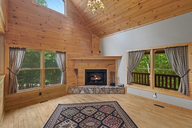 120 Pasha Drive, Ellijay, GA 30540