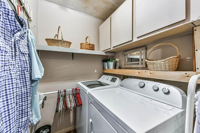 2422 Pilgrims Bend Drive, Friendswood, TX 77546