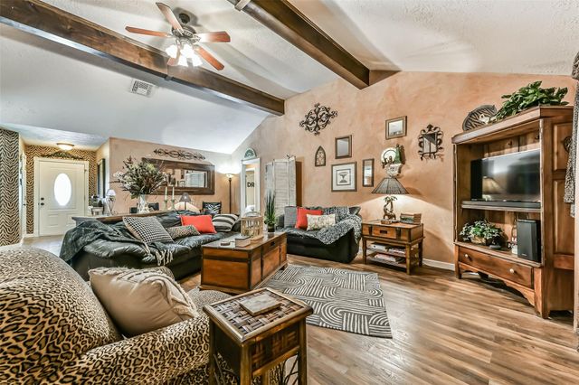 2422 Pilgrims Bend Drive, Friendswood, TX 77546