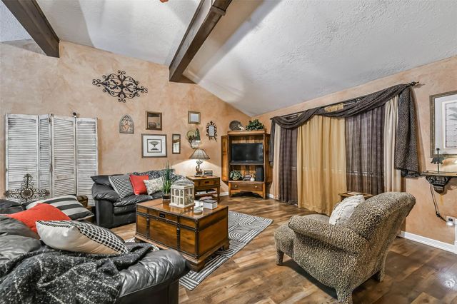 2422 Pilgrims Bend Drive, Friendswood, TX 77546