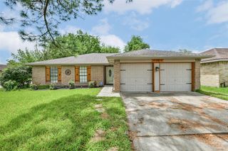2422 Pilgrims Bend Drive, Friendswood, TX 77546