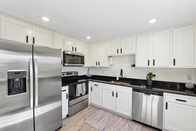 595 Deerfield Drive, Harrison, OH 45030