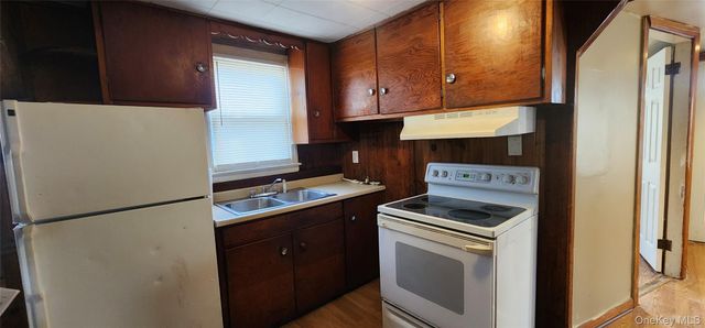 51 Hackensack Road, Mastic Beach, NY 11951