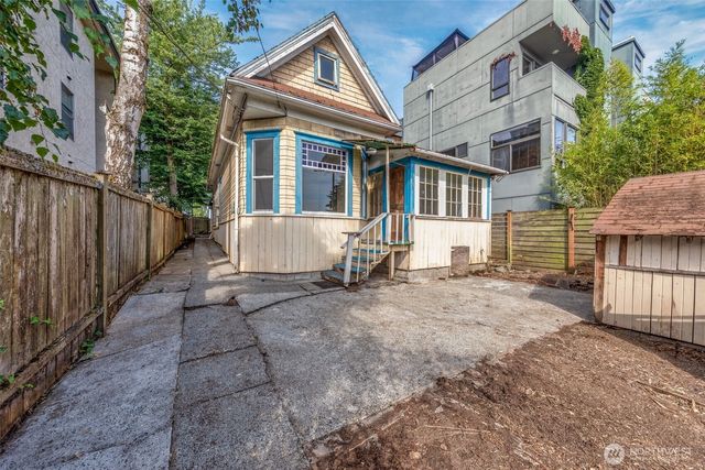 1525 14th Avenue S, Seattle, WA 98144