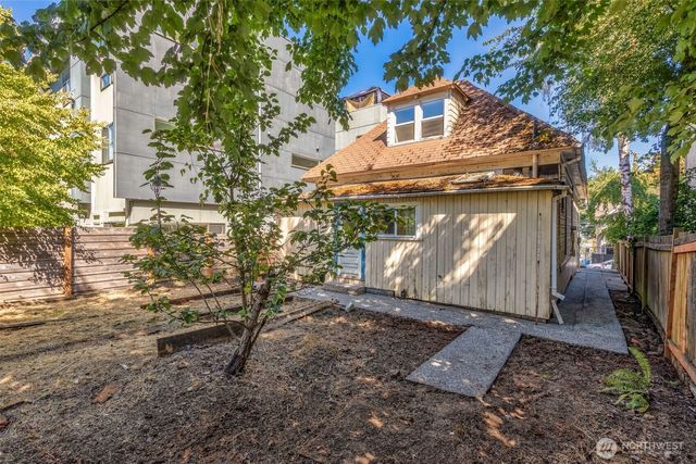 1525 14th Avenue S, Seattle, WA 98144