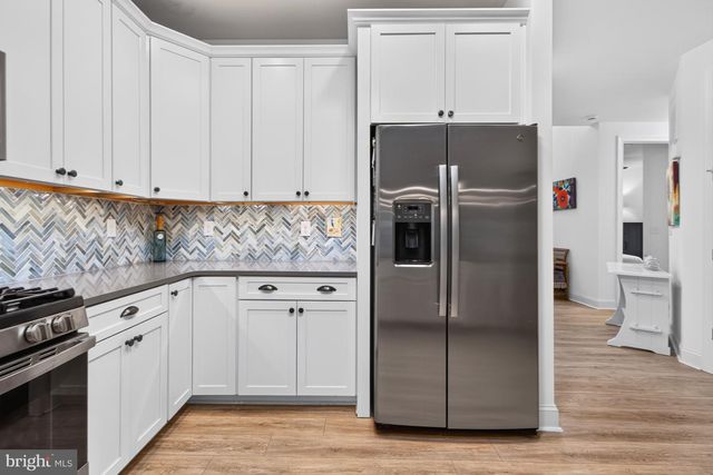 1 STINGRAY HARBOR DR, Ocean View, DE 19970