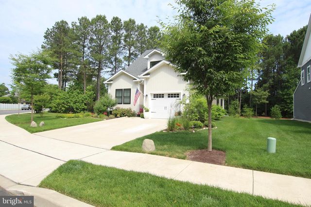 1 STINGRAY HARBOR DR, Ocean View, DE 19970