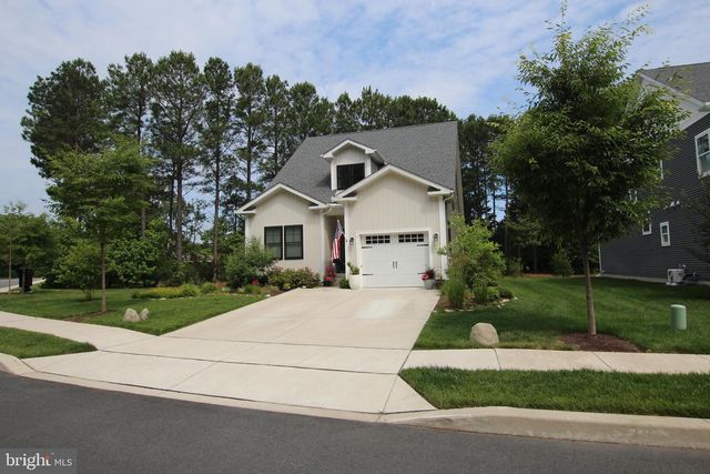 1 STINGRAY HARBOR DR, Ocean View, DE 19970
