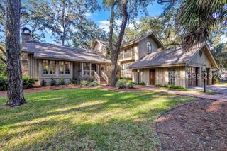 32 Plantation Dr, Hilton Head Island, SC 29928