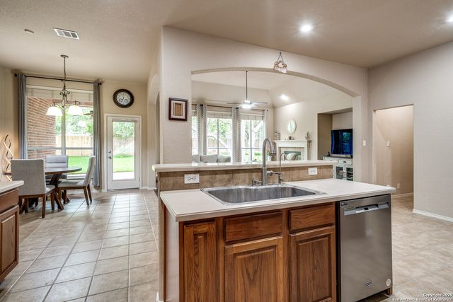 62 Sable Heights, San Antonio, TX 78258