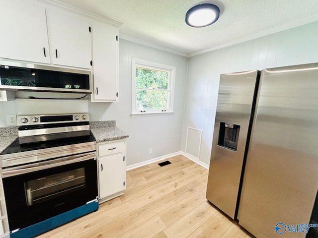 3606 Kenard Avenue, Huntsville, AL 35810