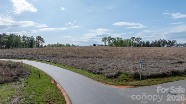 2033 Crestone Way 239, Connelly Springs, NC 28612
