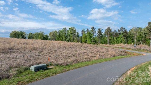 2033 Crestone Way 239, Connelly Springs, NC 28612