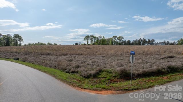 2033 Crestone Way 239, Connelly Springs, NC 28612