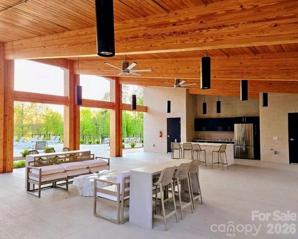 2033 Crestone Way 239, Connelly Springs, NC 28612