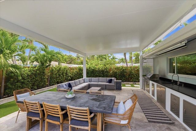 2210 NE 34TH Court, Lighthouse Point, FL 33064