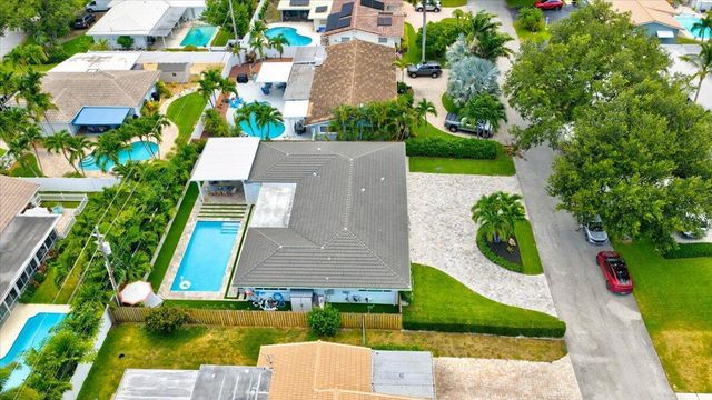 2210 NE 34TH Court, Lighthouse Point, FL 33064