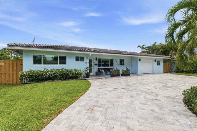 2210 NE 34TH Court, Lighthouse Point, FL 33064