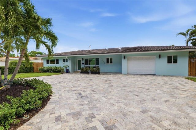 2210 NE 34TH Court, Lighthouse Point, FL 33064
