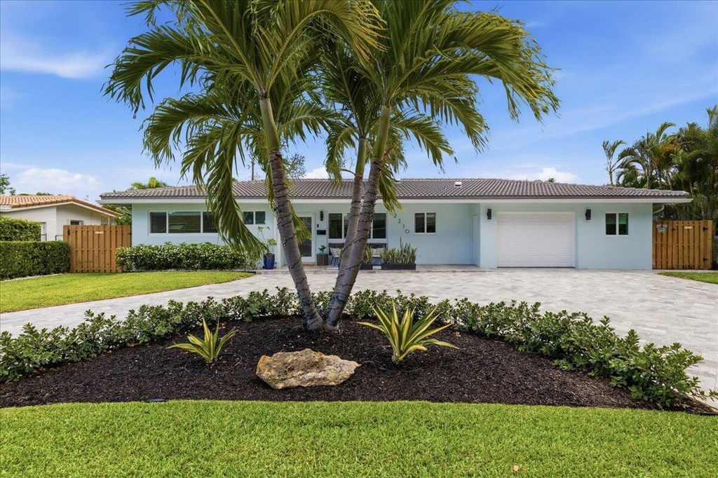 2210 NE 34TH Court, Lighthouse Point, FL 33064