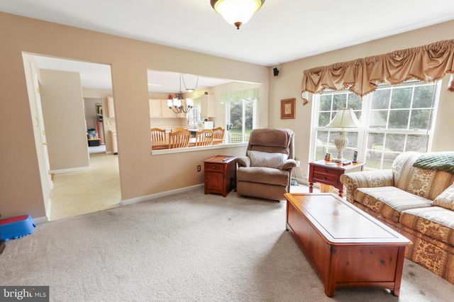 9 S REDSPIRE CT, Newark, DE 19702